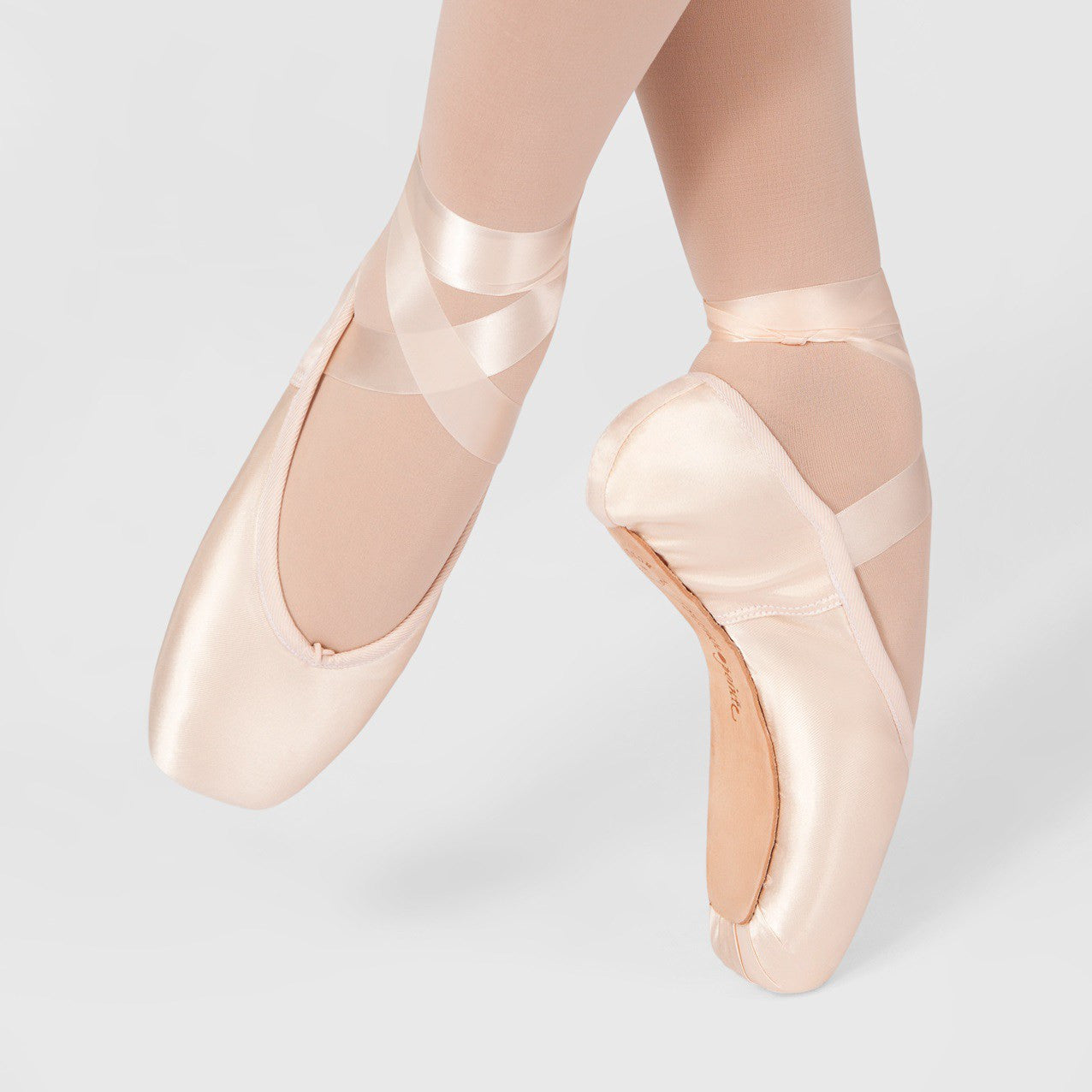 Russian Pointe Encore U cut pointe shoe FM – Just Ballet