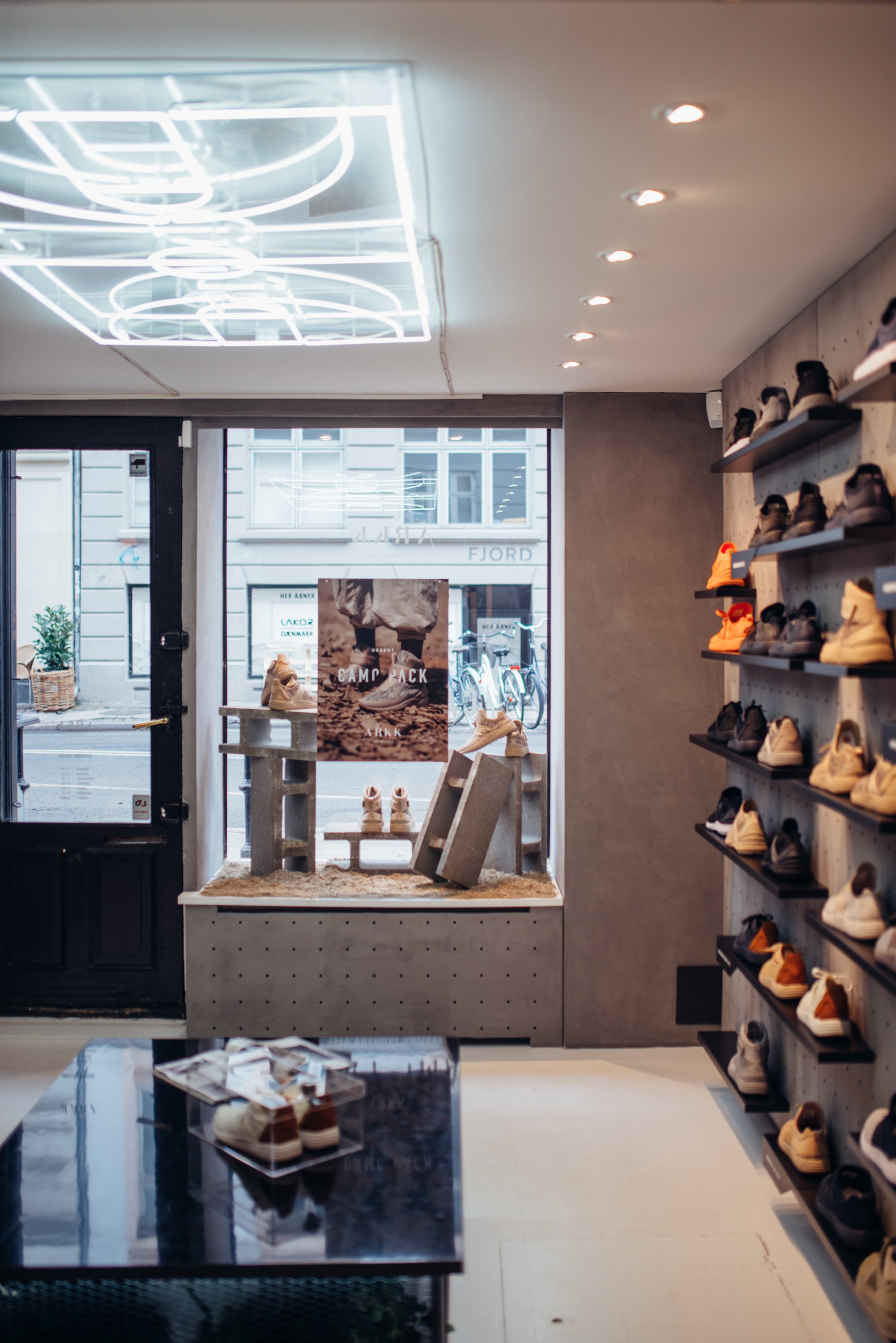 concept sneaker store