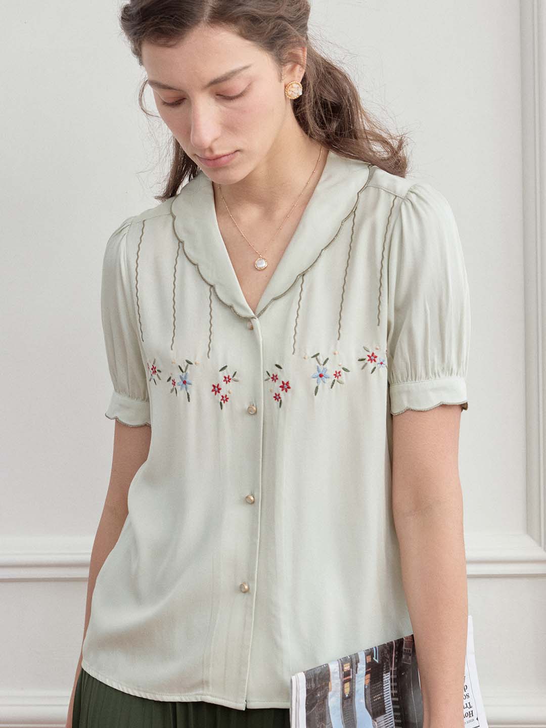 【Final Sale】Mylah Wavy Neck Embroidered Short Sleeve Blouse