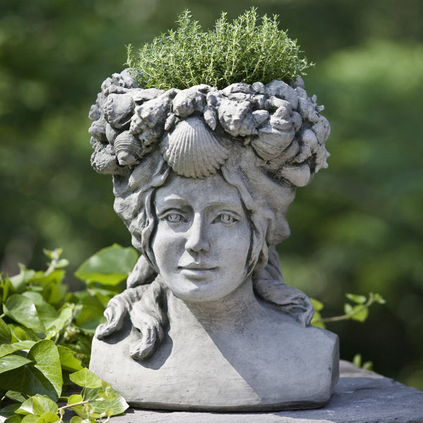 Williamsburg Orabelle Garden Planter