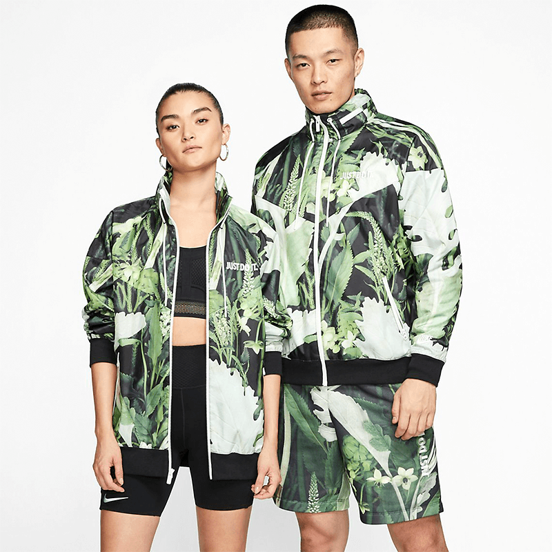 nike sportswear windrunner floral