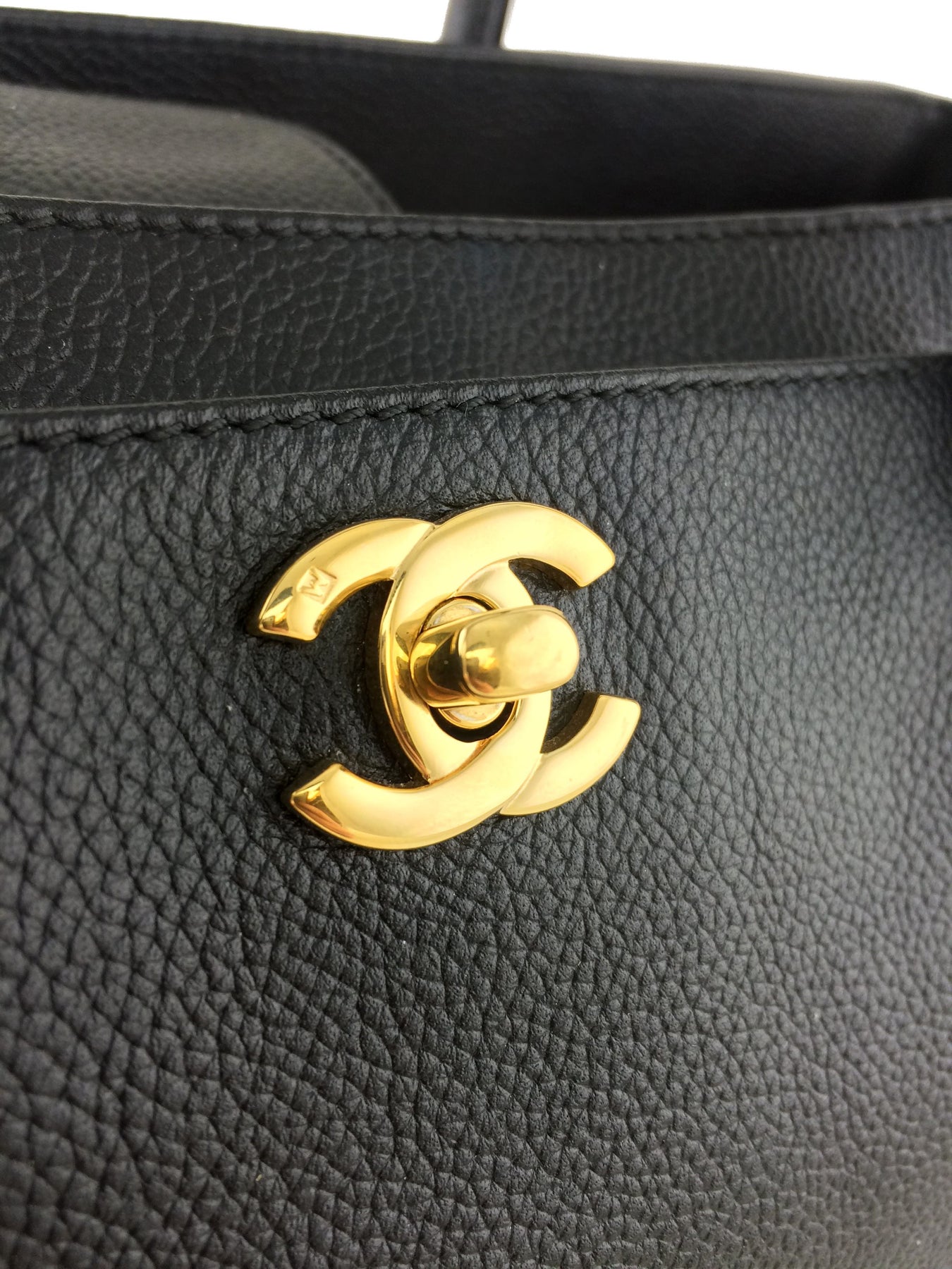 Chanel Caviar Leather Cerf Tote Bag - Consigned Designs