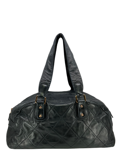 Vintage CHANEL dark navy quilted lambskin tote bag with gold tone chai –  eNdApPi ***where you can find your favorite designer  vintages..authentic, affordable, and lovable.