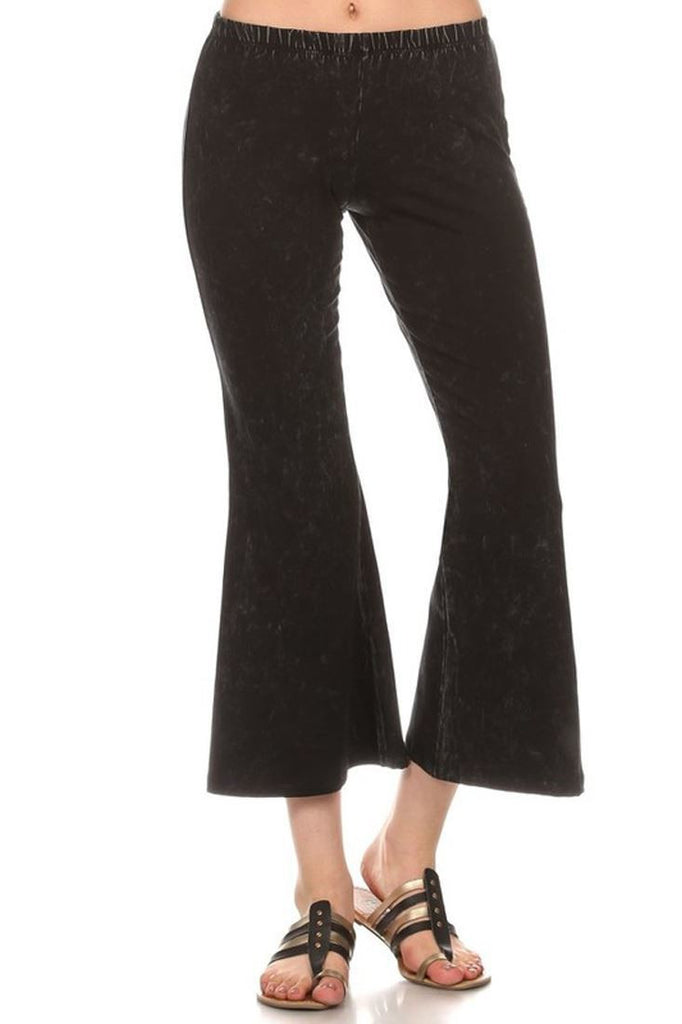 black flare capri pants