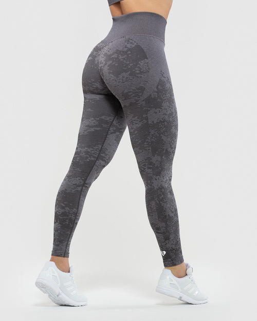 Article sport femme - Bnj les sportives 😍Le retour 😍 Tenue sport nike La  haute qualité Disponible Taille s m l xl Couleur grise Livraison disponible  pour 58 wilaya #fit #fitnessmotivation #fitnesswer #