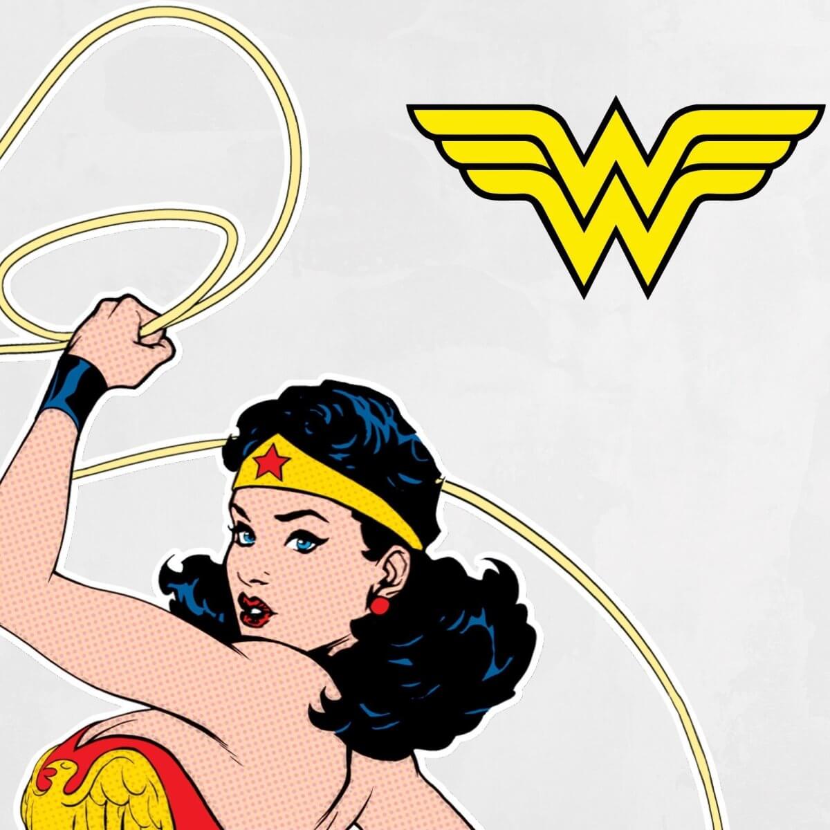 original wonder woman logo