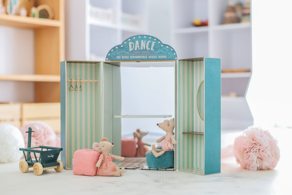 Maileg Ballet School and toy wagon