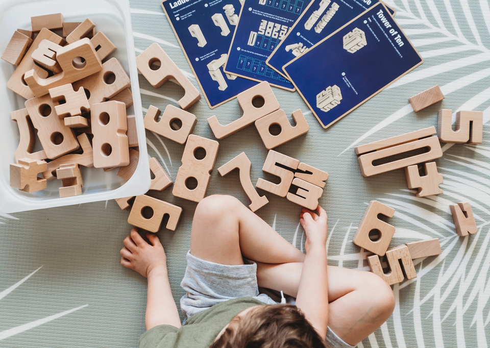 https://www.thecreativetoyshop.com.au/collections/bris-pick-of-the-month/products/learn-grow-magnetic-ball-run-expansion-pack