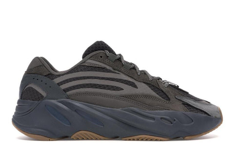 basket adidas yeezy 700