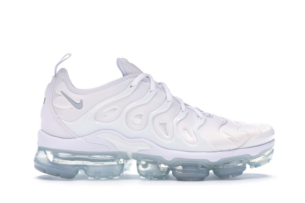 nike vapormax plus white