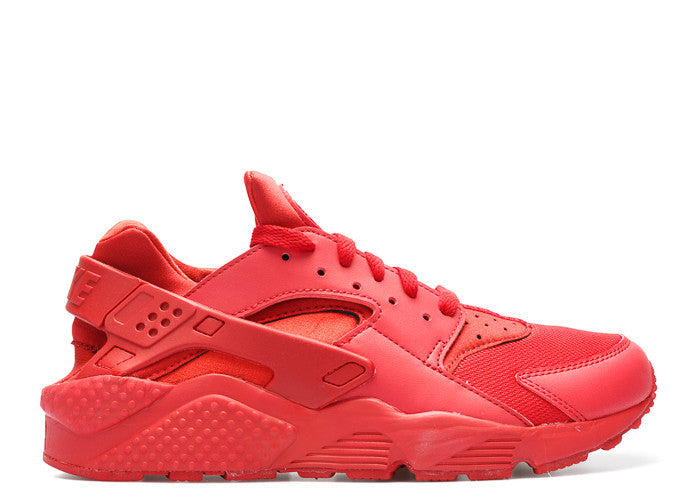 triple red nike air huarache