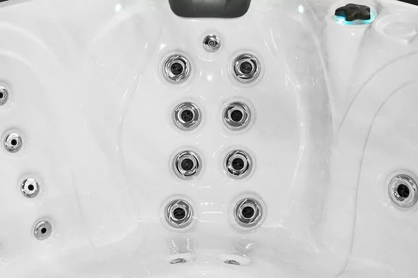 Pleasure - Passion Spas - Image 4