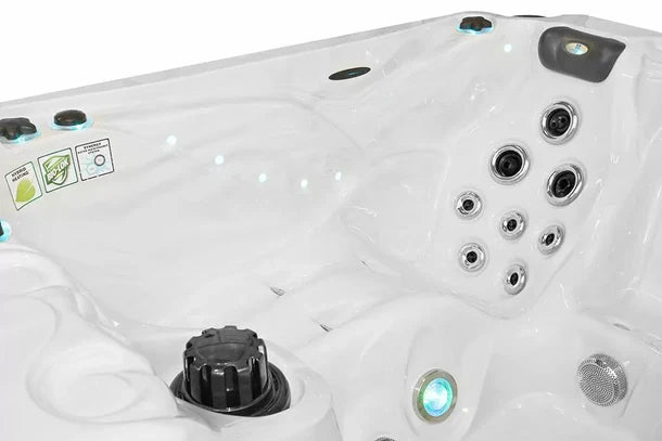 Pleasure - Passion Spas - Image 5