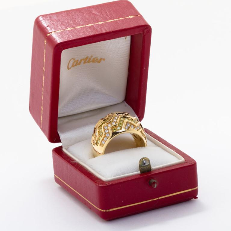 CARTIER Yellow and White Diamond Dome Zig-Zag Ring C 1989