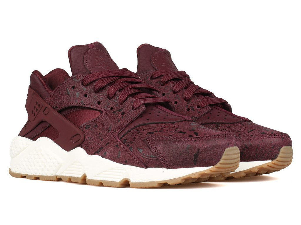 night maroon huaraches