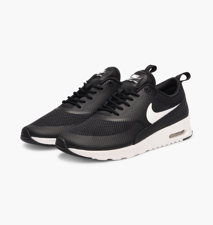 nike air max thea in black