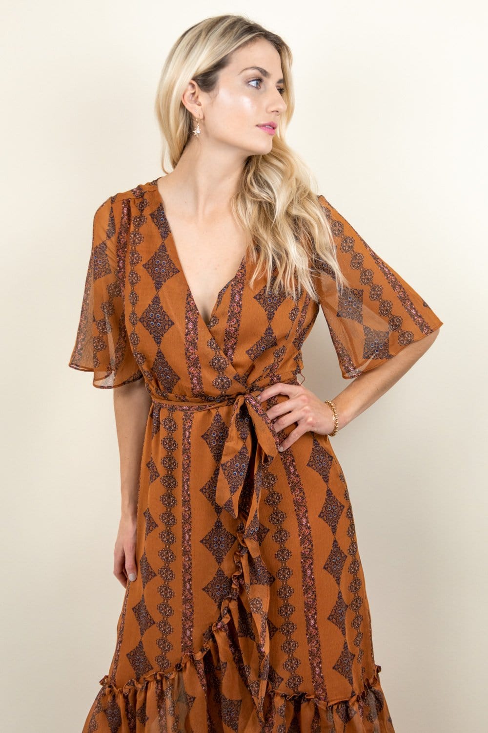 boutique floral split sleeve wrap dress