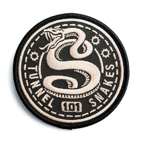 TUNNEL SNAKES RULE FALLOUT PATCH – Top Thread Video Game Clothing