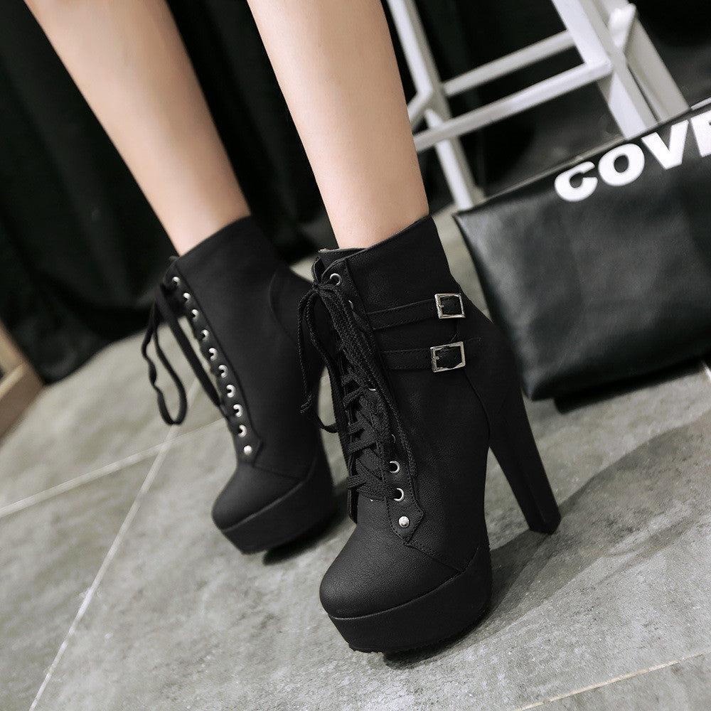 short heel boots