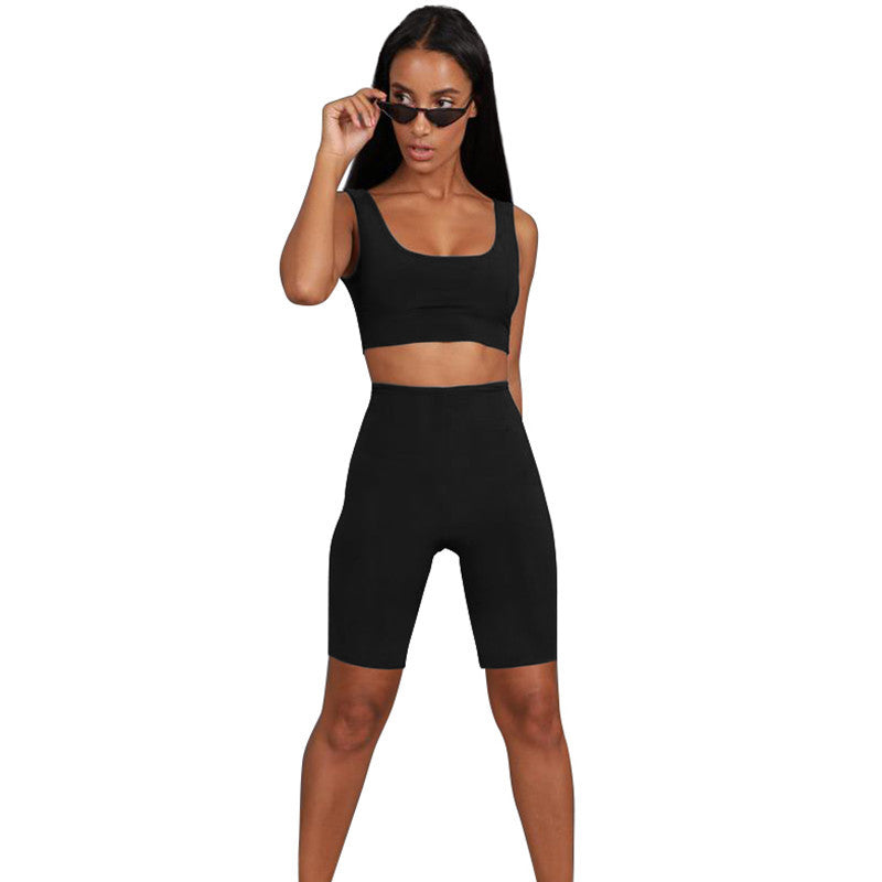 U-shape Collar Vest Pleated Shorts Two Pieces Set – Meet Yours Fashion