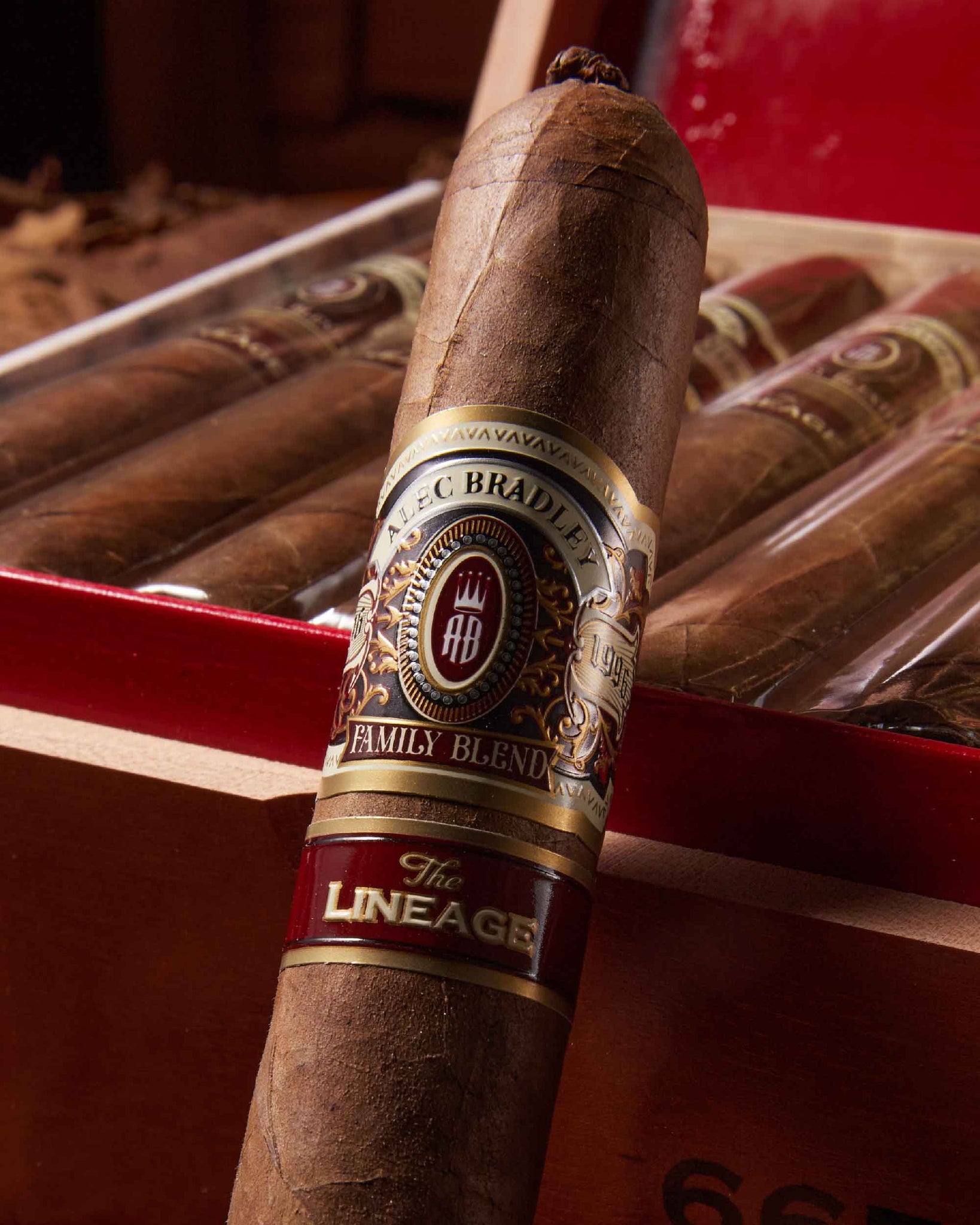 Alec Bradley The Lineage Family Blend 665– nextCIGAR