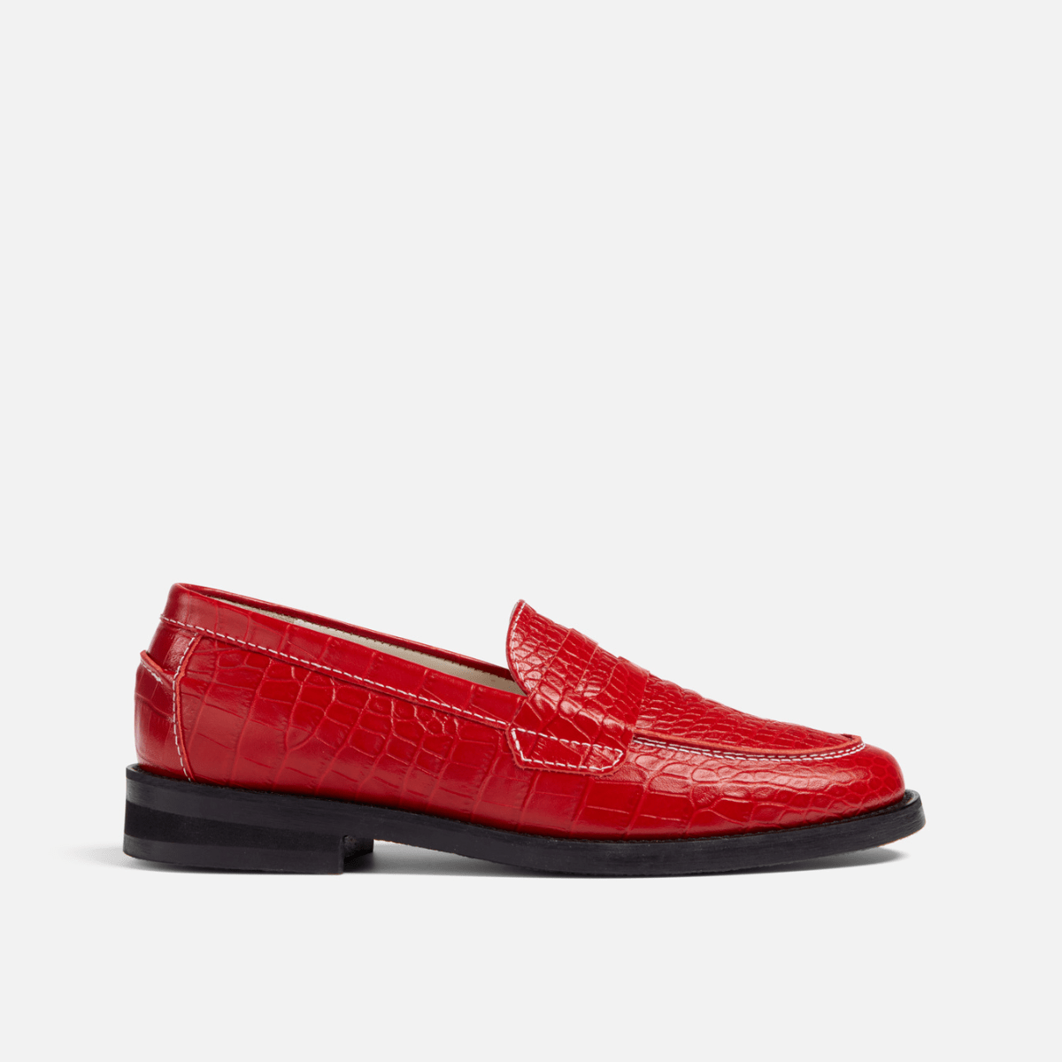duke + dexter, women's peachy den red croc loafer - women's, size 3