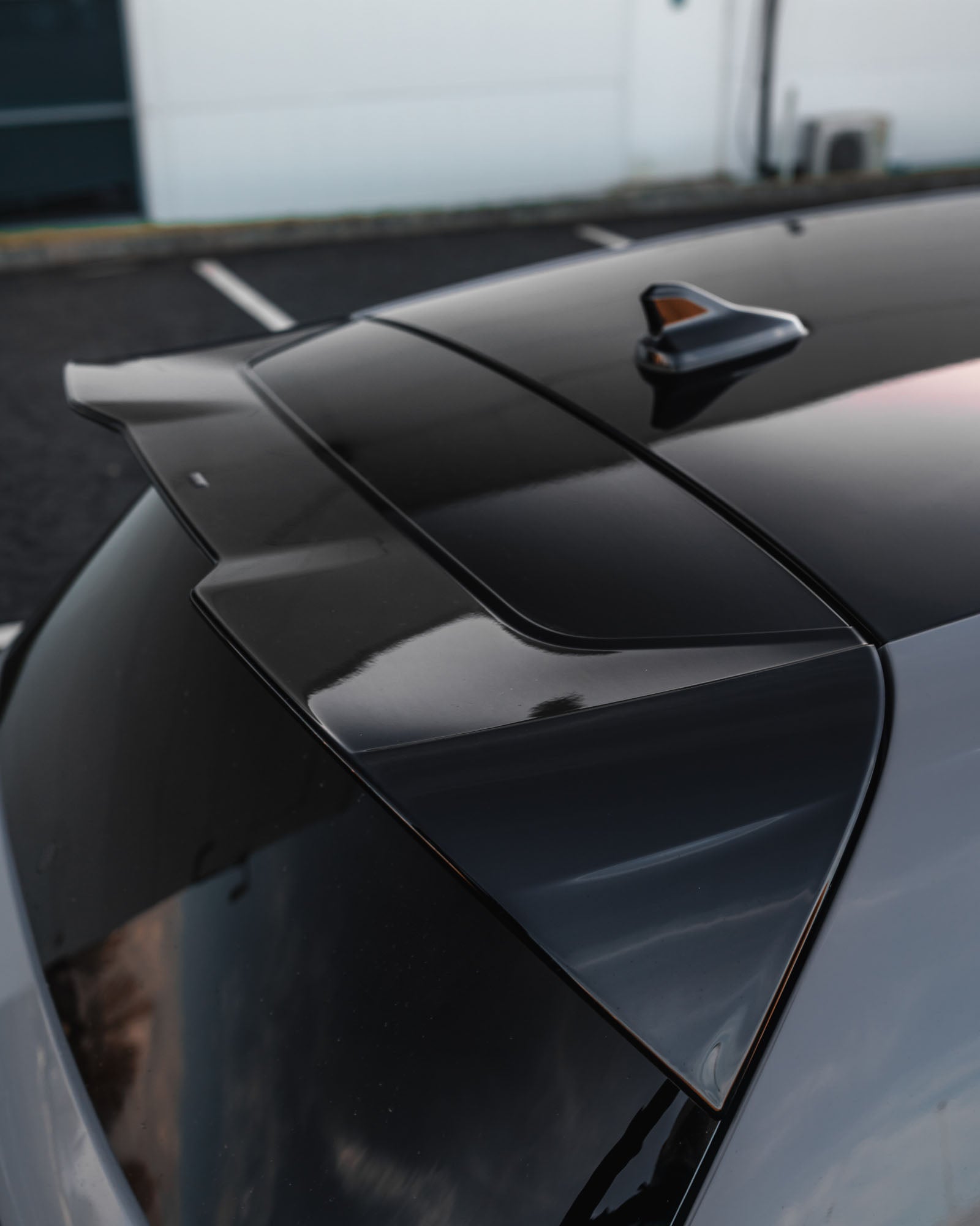 FLOW Designs MK8 Golf GTI Full Lip Splitter Set - All Accessories