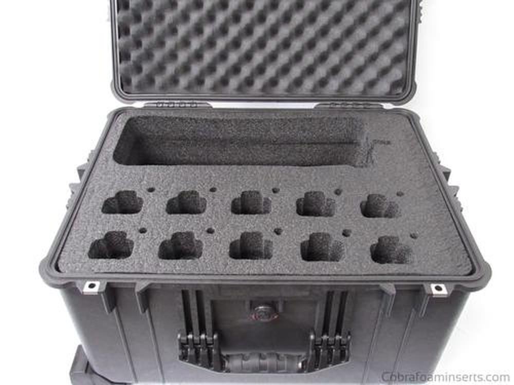 Pelican Case 1550 with Custom Foam Insert for Motorola CP200