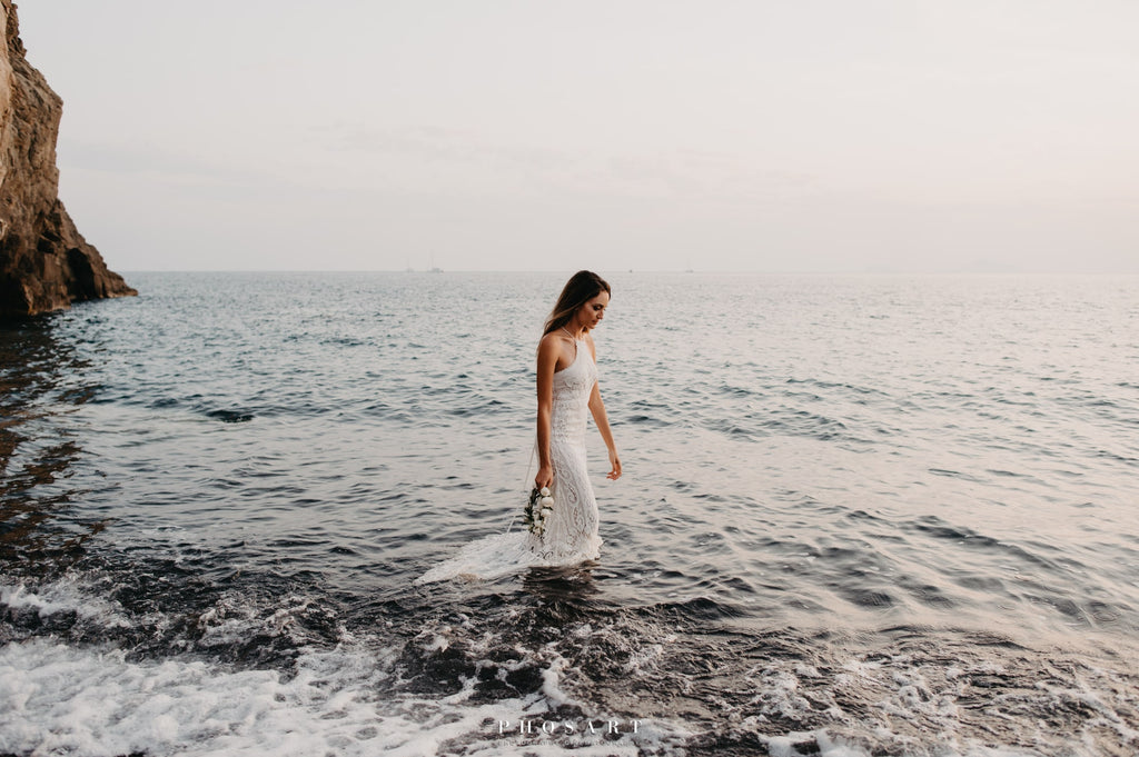 Bohemian_beach_bride_dress 