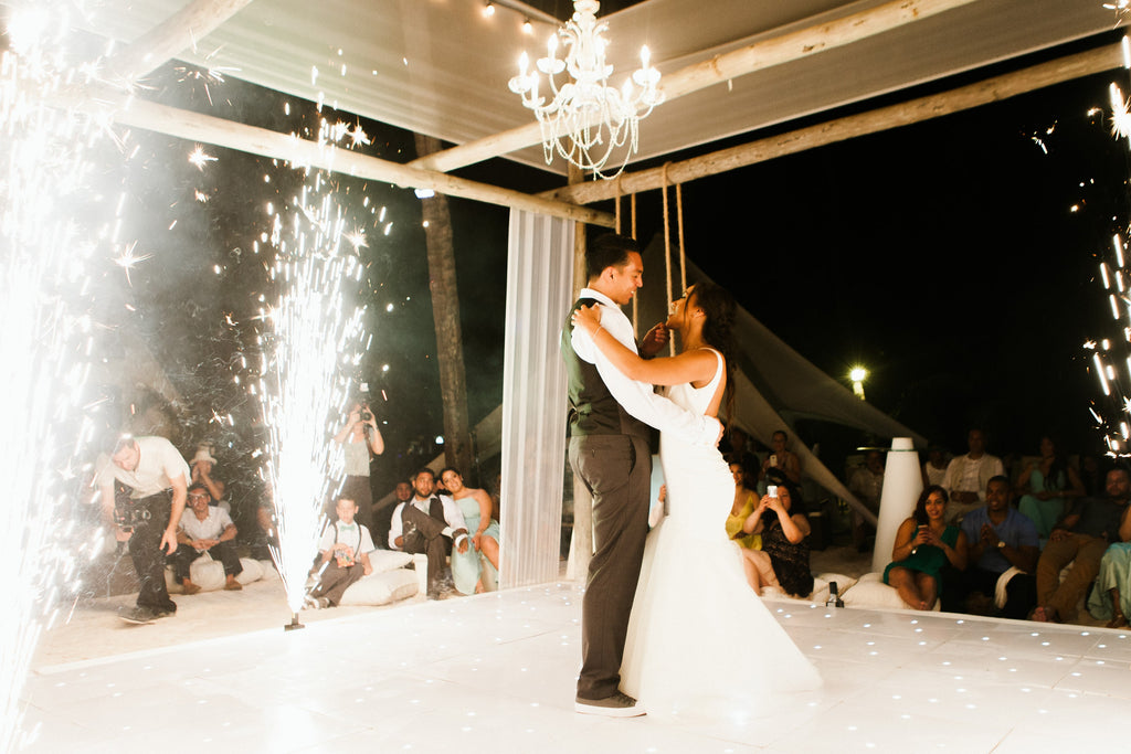 The_Glamour_of_Punta_Cana_Jasmine_and_Giovanny’s_Beach_Wedding