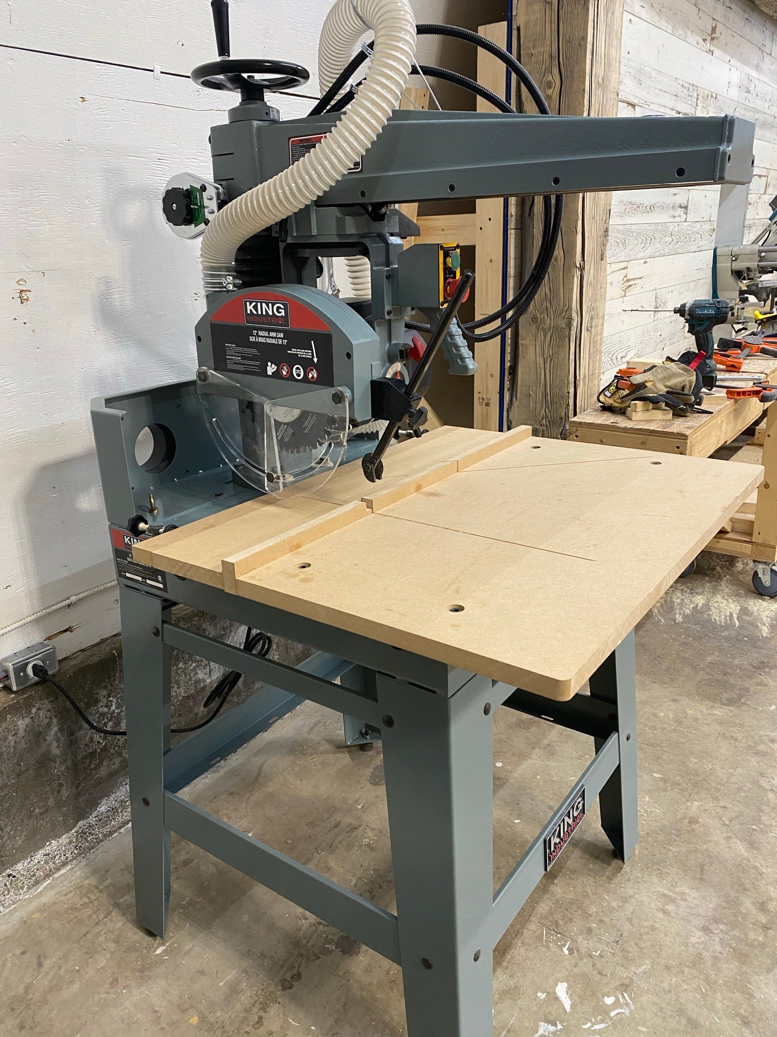 Radial Arm Saw - full table 