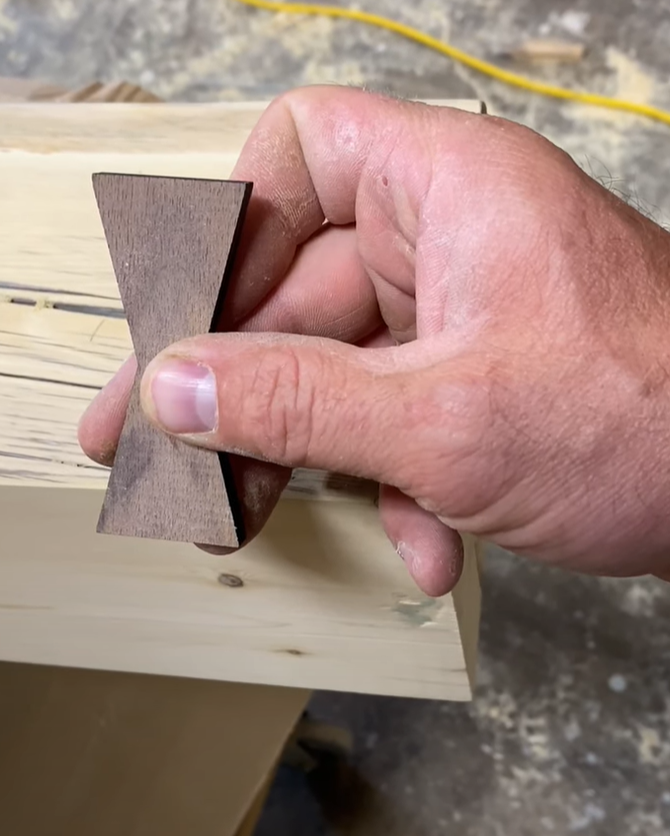 Slabstitcher wooden inlay