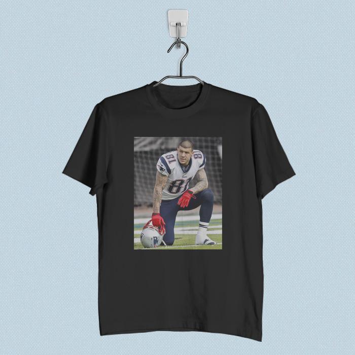 aaron hernandez shirt