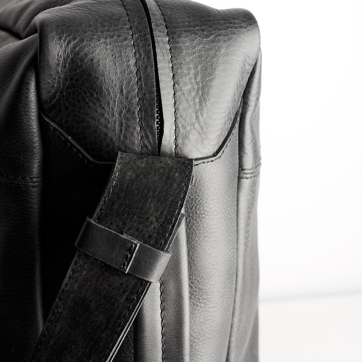 ADDOX LEATHER MESSENGER BAG // BLACK by Capra Leather