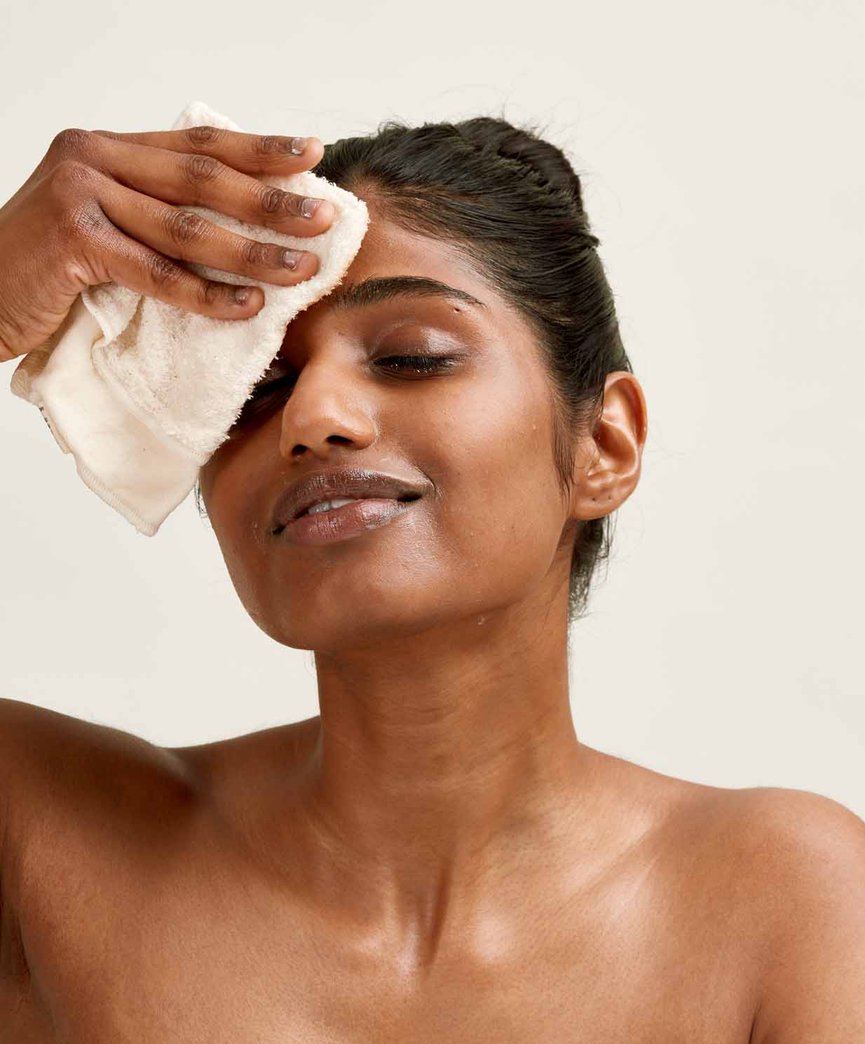 Buff and Glow Exfoliating Muslin Face Cloth