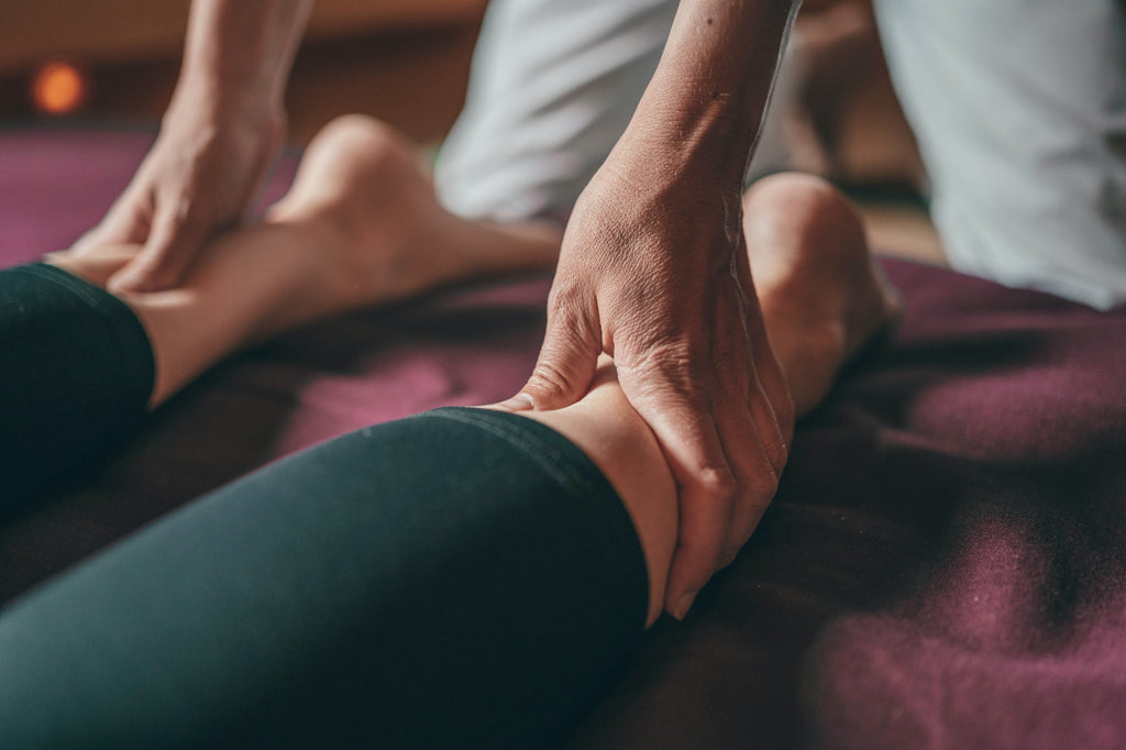 5 Reasons How Massage Therapy Can Benefit Athletes - Swolverine