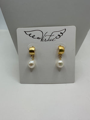Mother Of Pearl Drop Earring - THEKLOSETKOUTURE.COM