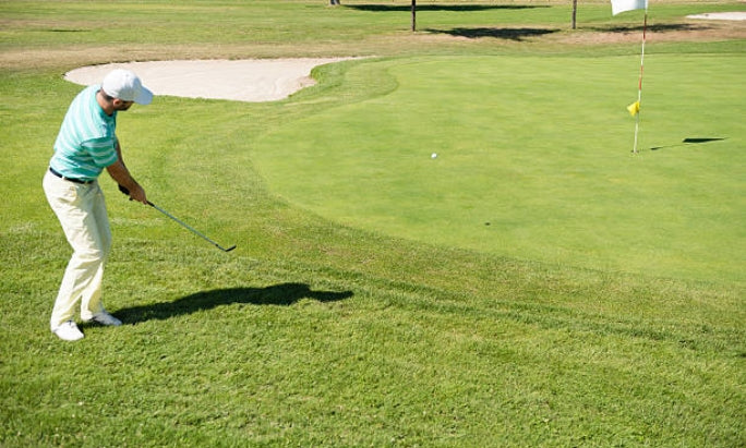 Consejos e instrucciones para practicar golf