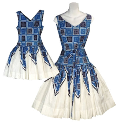 Vintage Mother Daughter matching dresses from the 1950s - available at dressingvintage.com