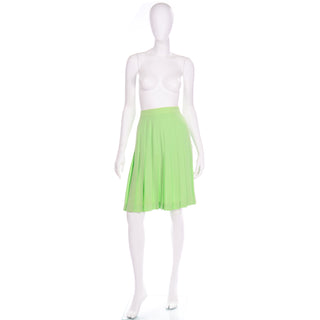 Escada by Margaretha Ley Bright Green Wool High Waisted Pants, Front  Pleats, Made in Western Germany -  Canada