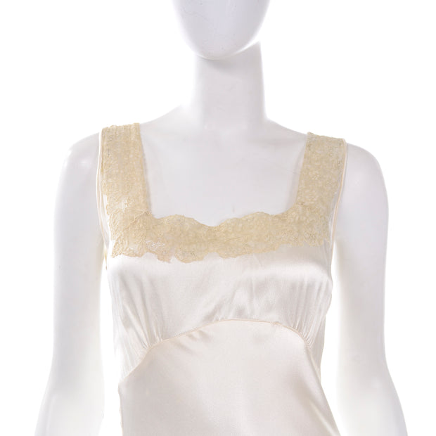 Helen Lobel 1930s Bias Cut ivory satin Evening Gown Nightgown – Modig