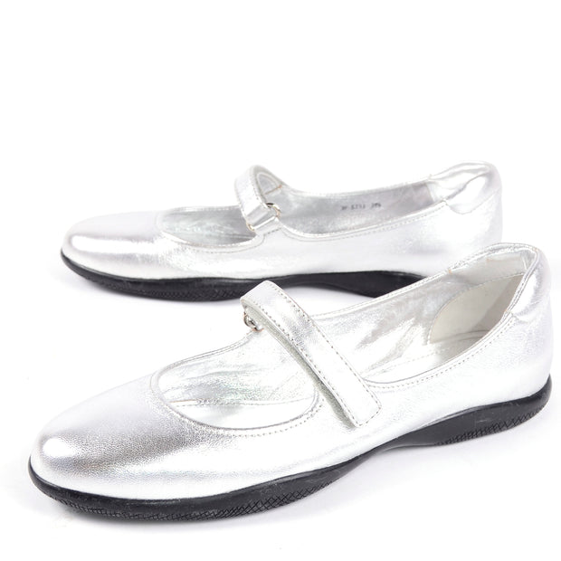 silver metallic flats shoes