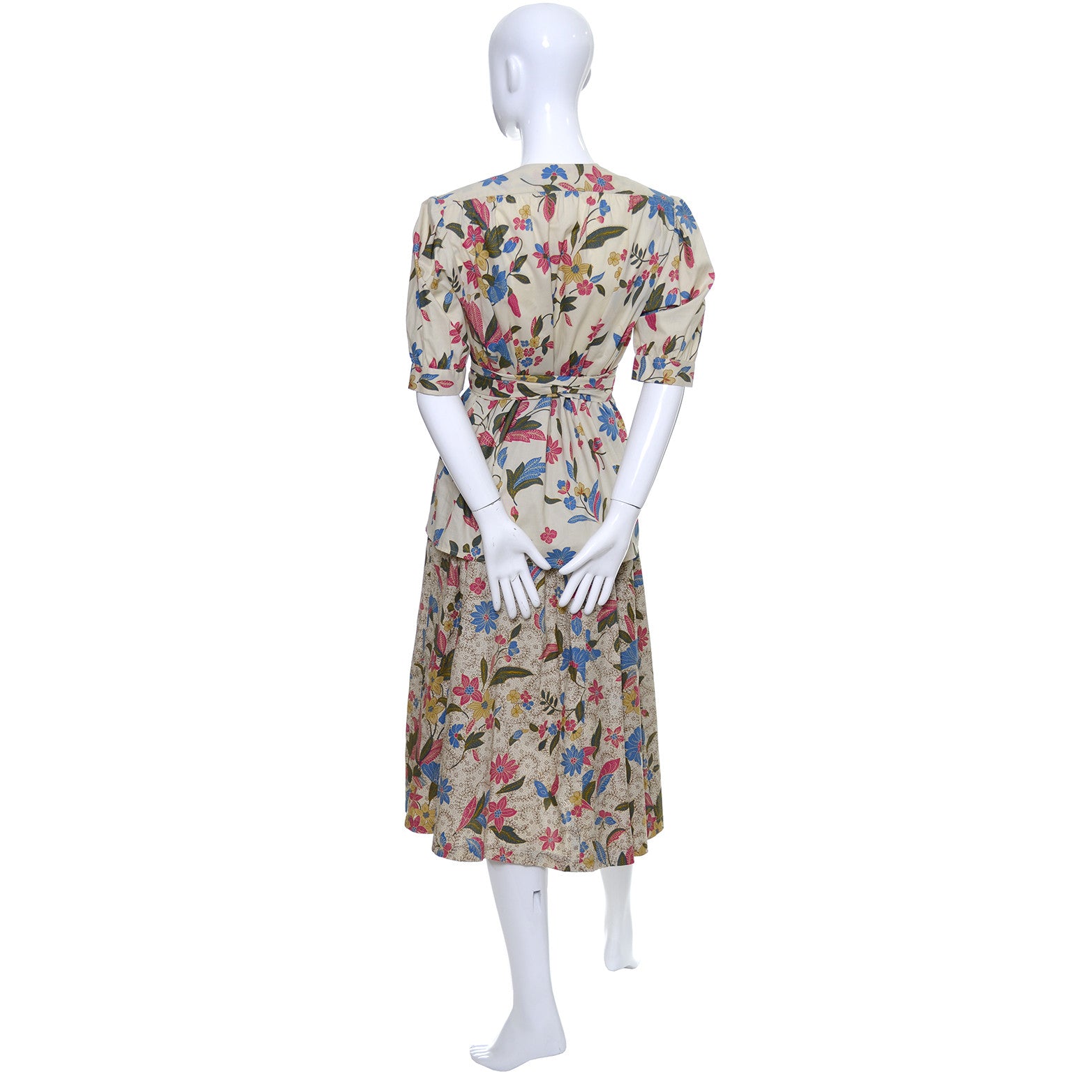 1970s 2 Piece YSL Yves Saint Laurent Vintage Dress in Floral Print ...