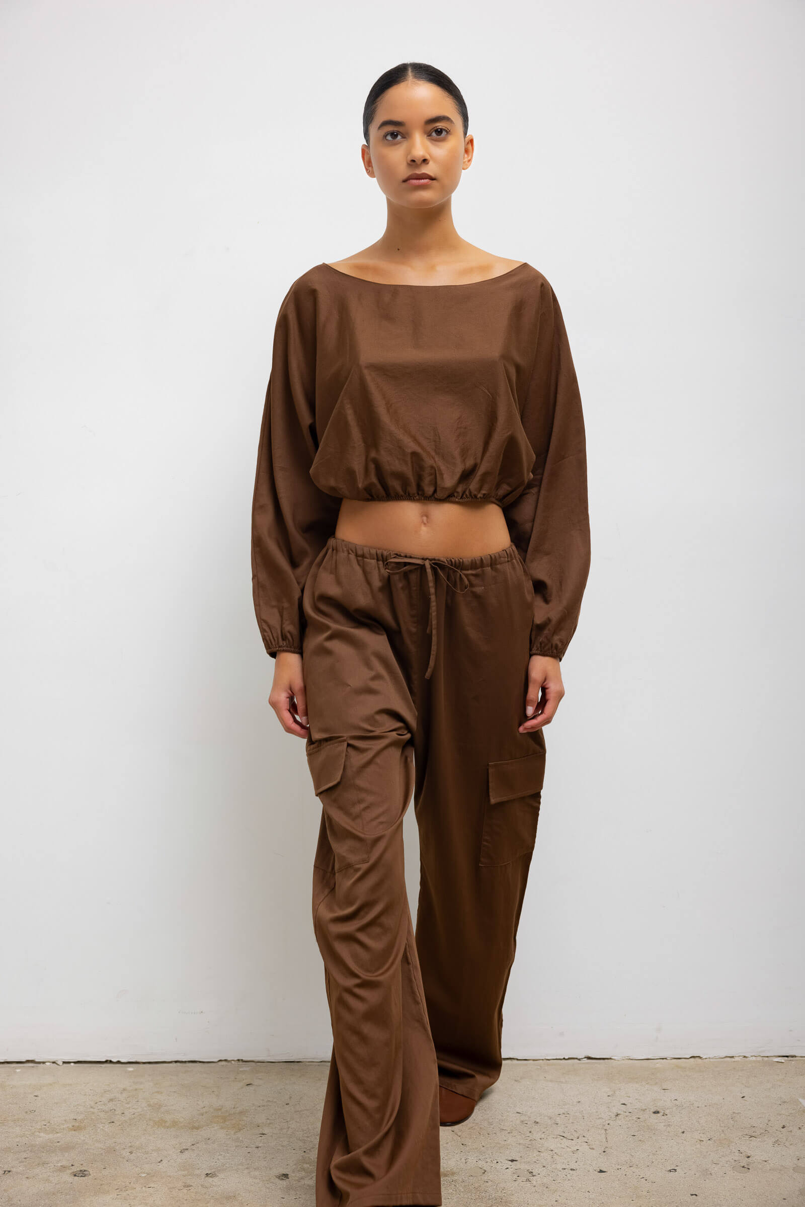Leset Yoko Long Sleeve Blouson Top In Chocolate