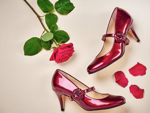 valentines gift ideas, red shoes