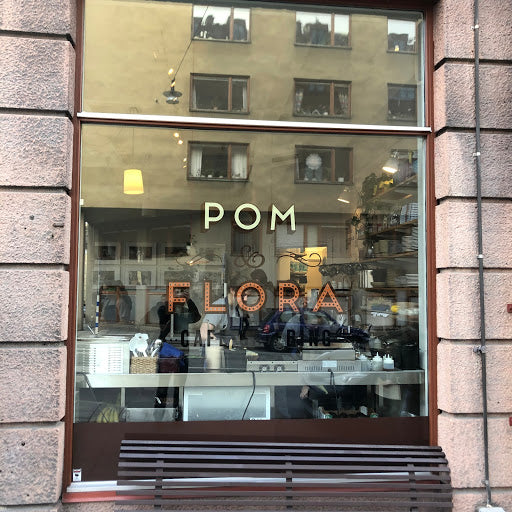 Pom & Flora Cafe
