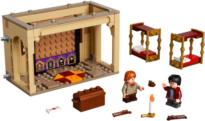 LEGO Harry Potter: Hogwarts Gryffindor Dorms Building Set - 40452