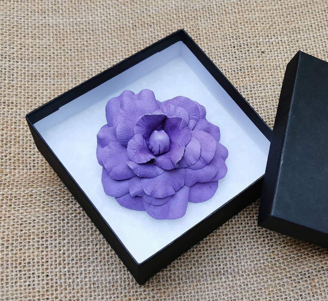 flower brooch corsage