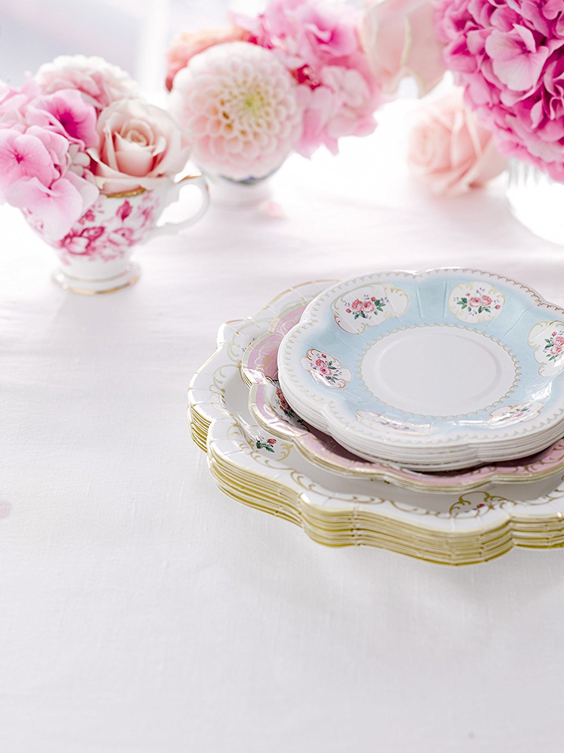 floral paper plates and napkins