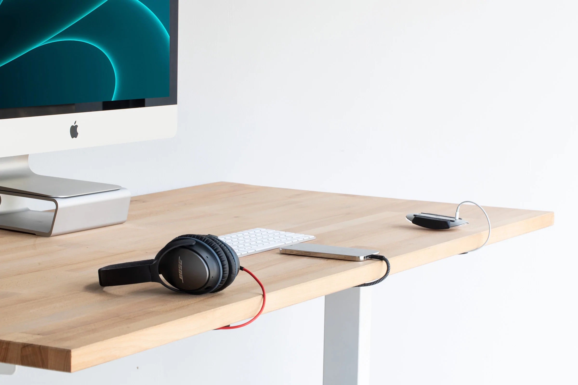 Under desk cord organiser